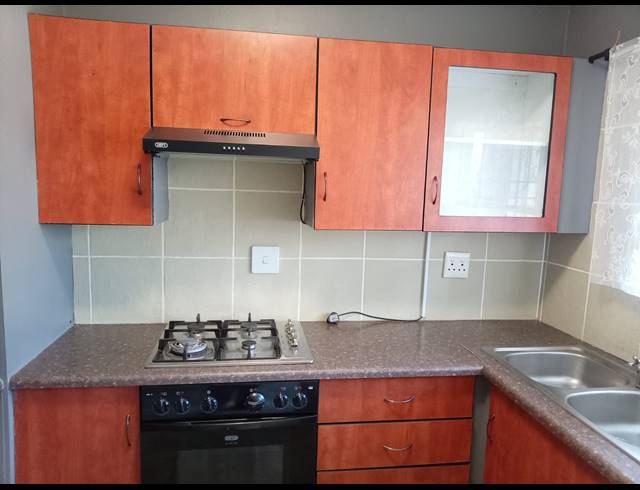 2 BEDROOM APARTMENT TO LET IN DEL JUDOR